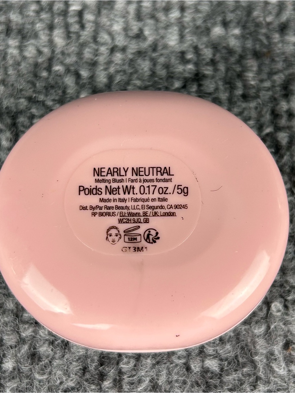 Rare Beauty Stay Vulnerable Melting Cream Blush NEARLY NEUTRAL Full sz  .17oz/5g - Picture 3 of 3